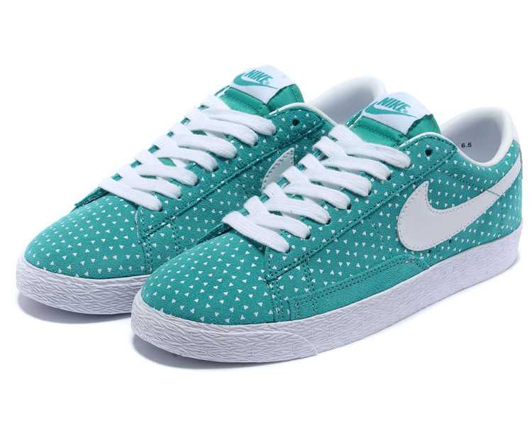custom nike blazer low de la Chine moins cher nouveau style footlocker
